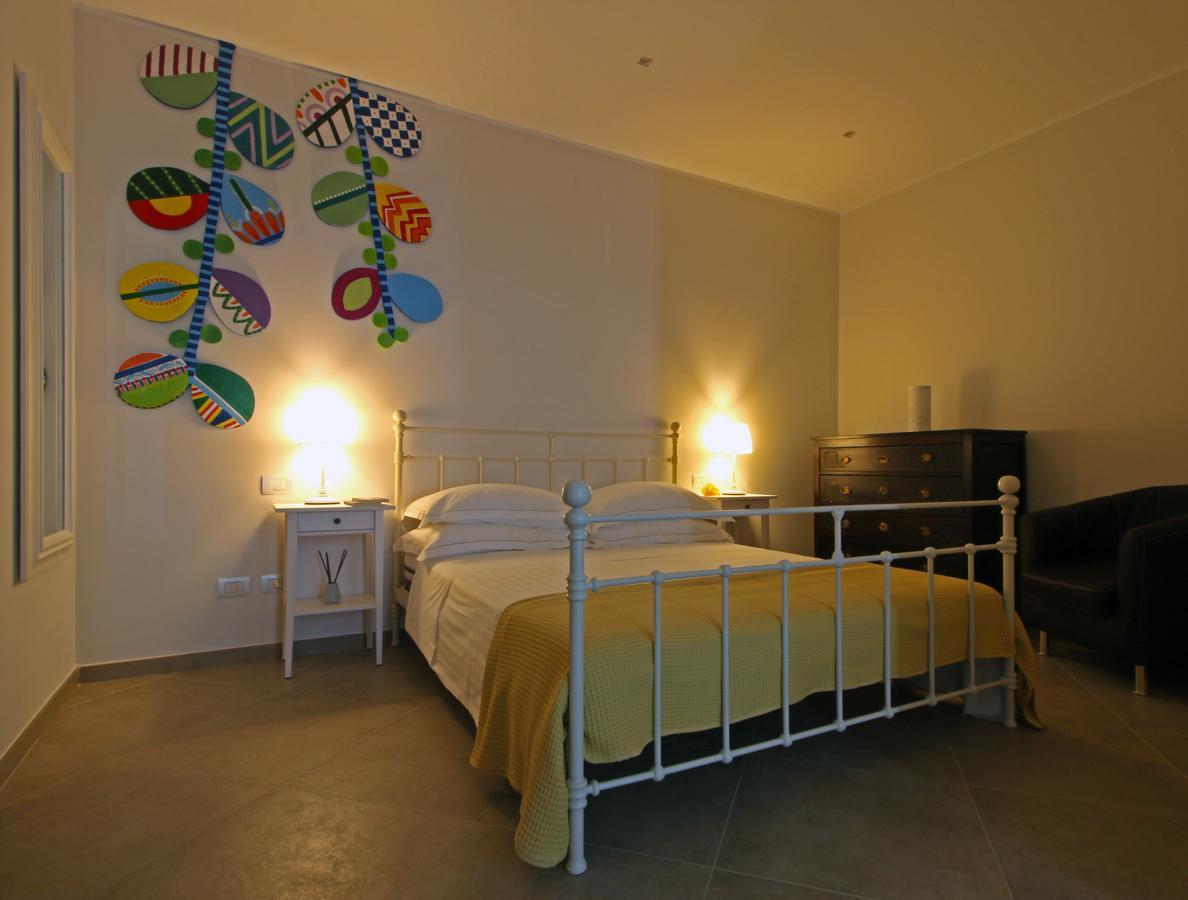 Sike Holiday Home 陶尔米纳 外观 照片